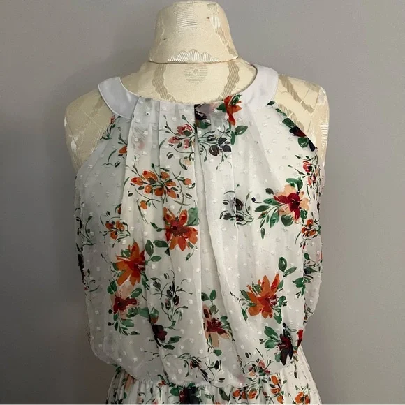 Robbie Bee Women Size 10P Chiffon Maxi Dress White Floral Lined Round Neckline - Picture 8 of 10